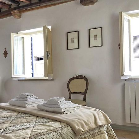 Casa Alberi Lägenhet Volterra Exteriör bild